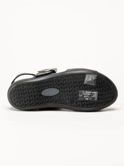 Andrea Conti - Svarta sandaler