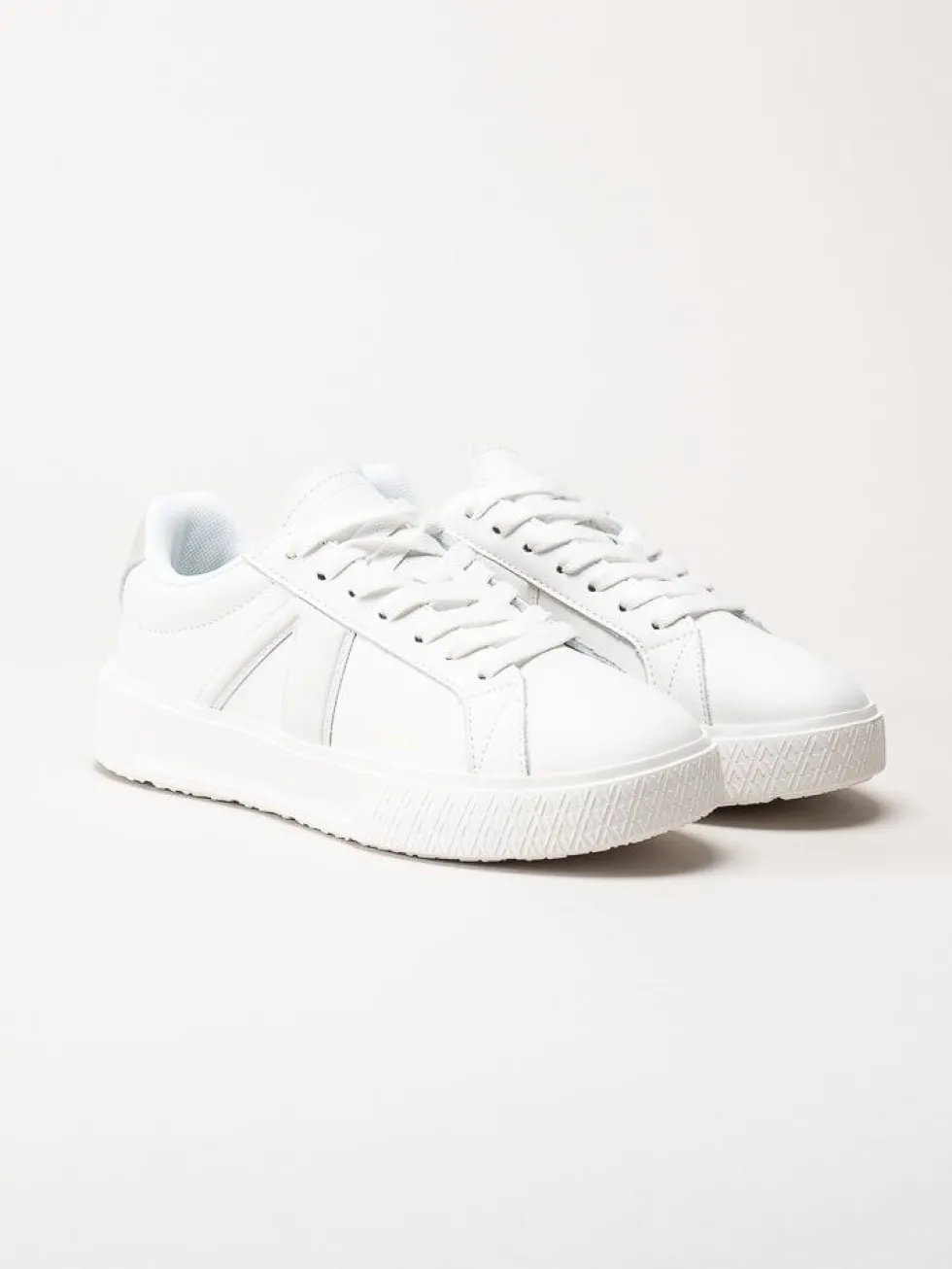 ARKK Copenhagen - Essence - Vita sneakers i skinn