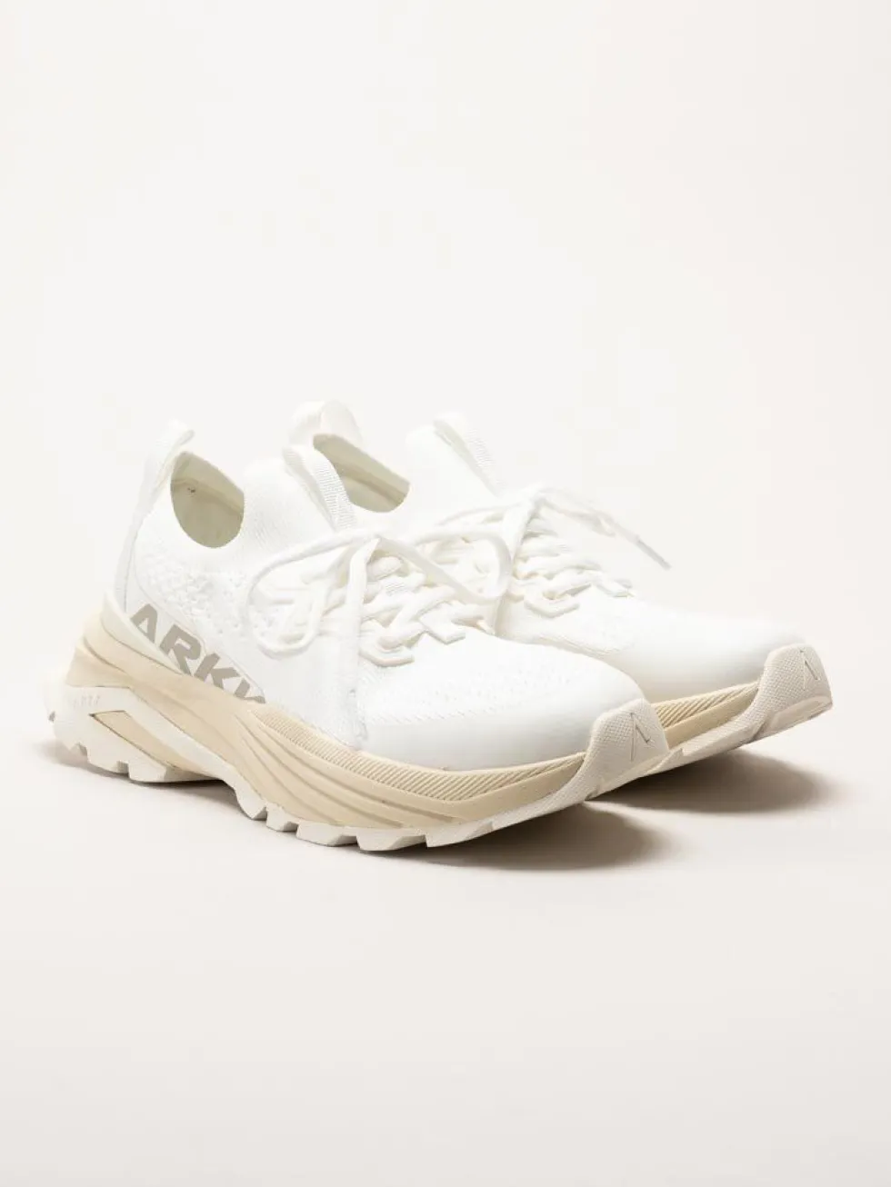 ARKK Copenhagen - Waste Zero Bright White - Vita slip on sneakers i textil