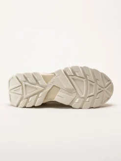 ARKK Copenhagen - Waste Zero Bright White - Vita slip on sneakers i textil