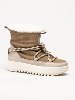 Canada Snow - Mount Marty - Beige boots i mocka med fårskinnsfoder