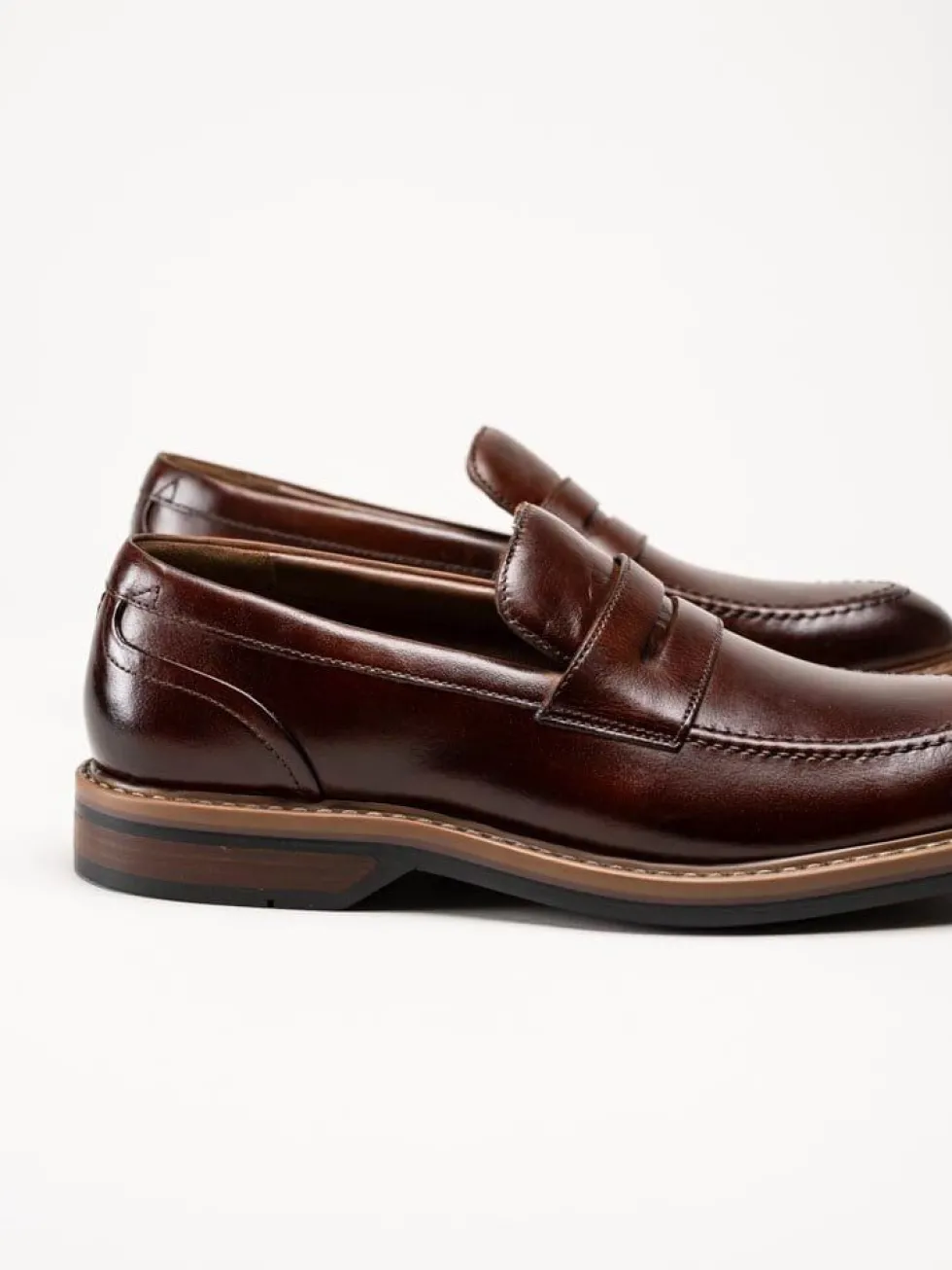 Clarks - Aldwin Step G - Bruna slip-on loafers i skinn