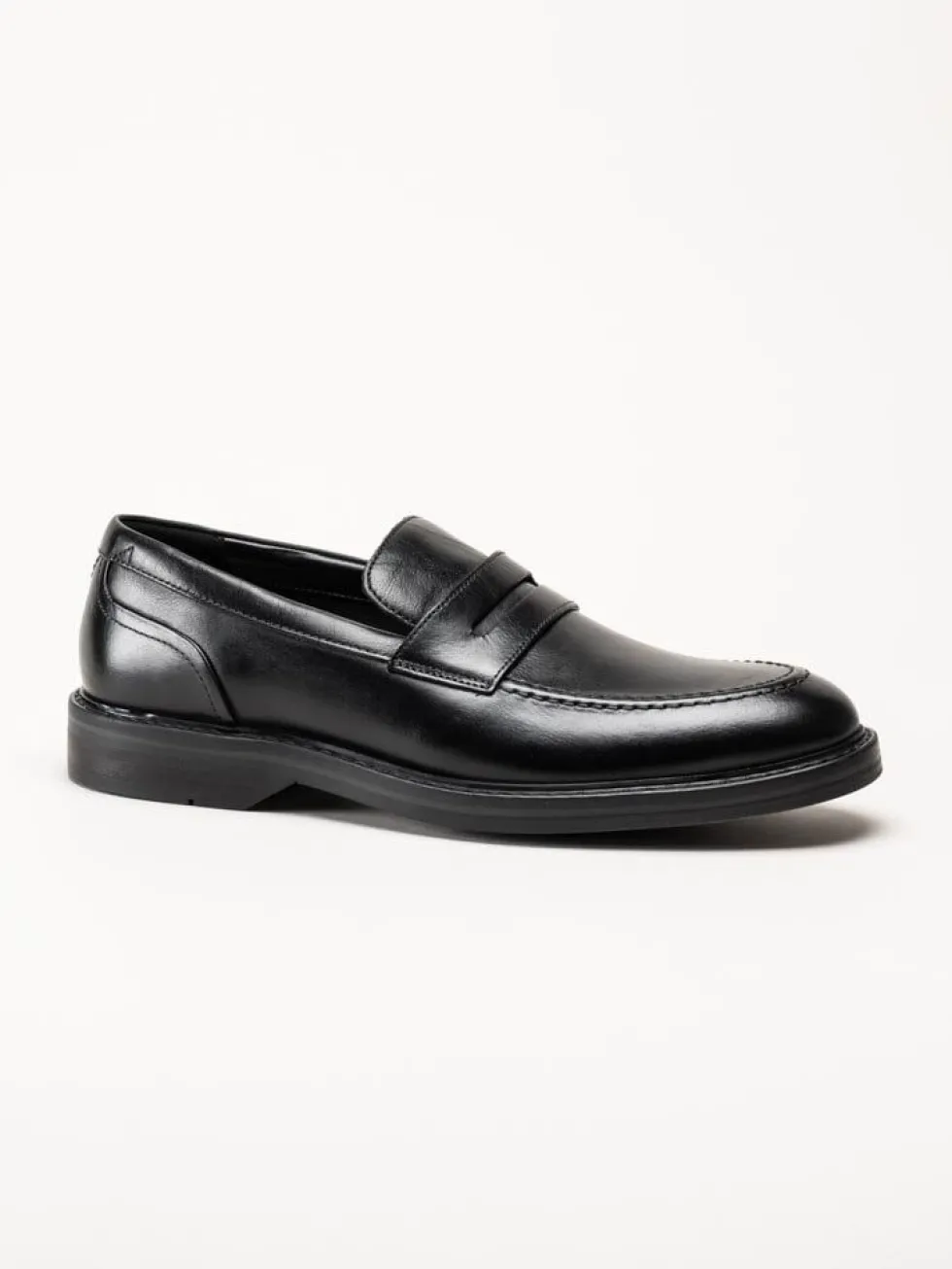 Clarks - Aldwin Step G - Svarta slip-on loafers i skinn