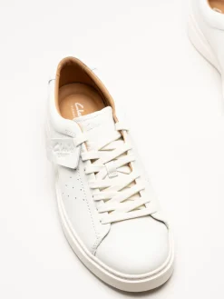 Clarks - Craft Swift - Vita sneakers i skinn