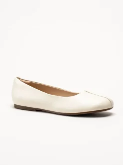 Clarks - Livia Lily - Beige ballerinaskor