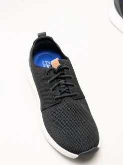 Clarks - Motion Trek MX - Svarta sneakers i stickad textil