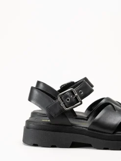 Clarks - Orinoco3 Cross - Svarta sandaler i skinn