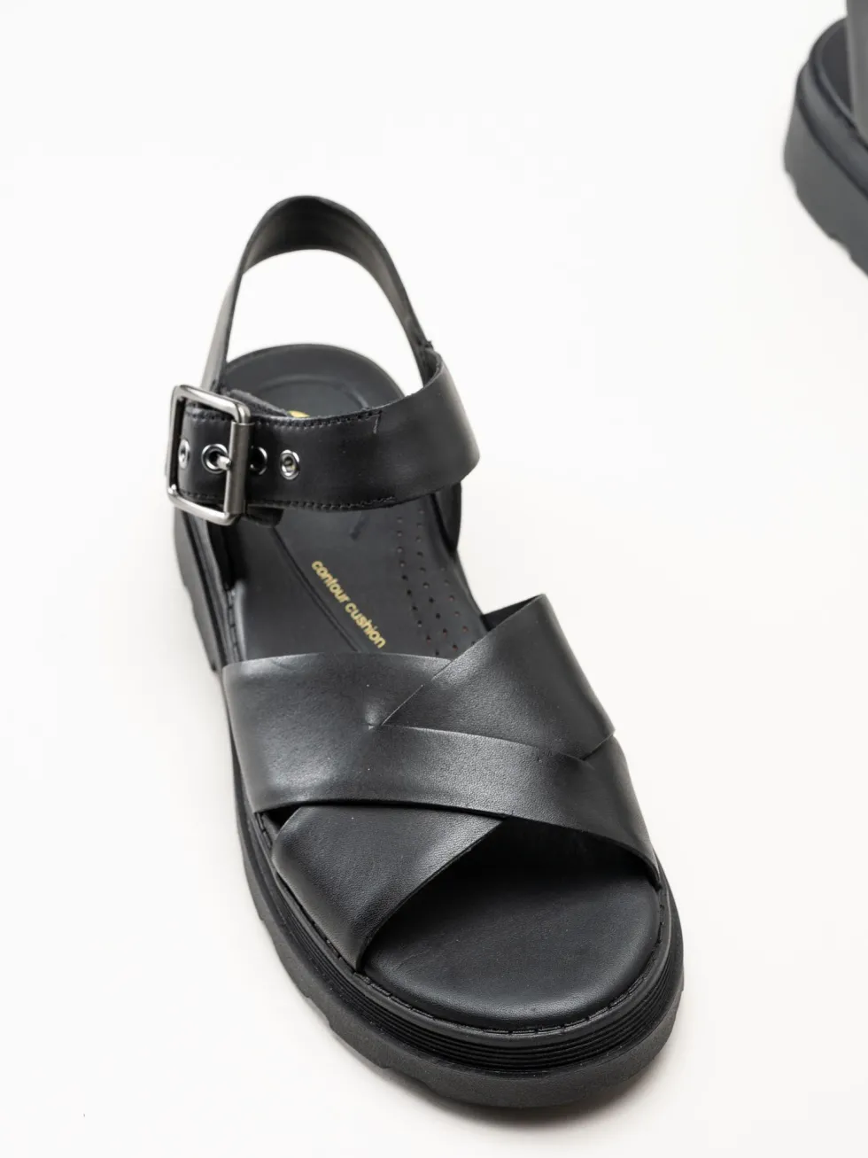 Clarks - Orinoco3 Cross - Svarta sandaler i skinn