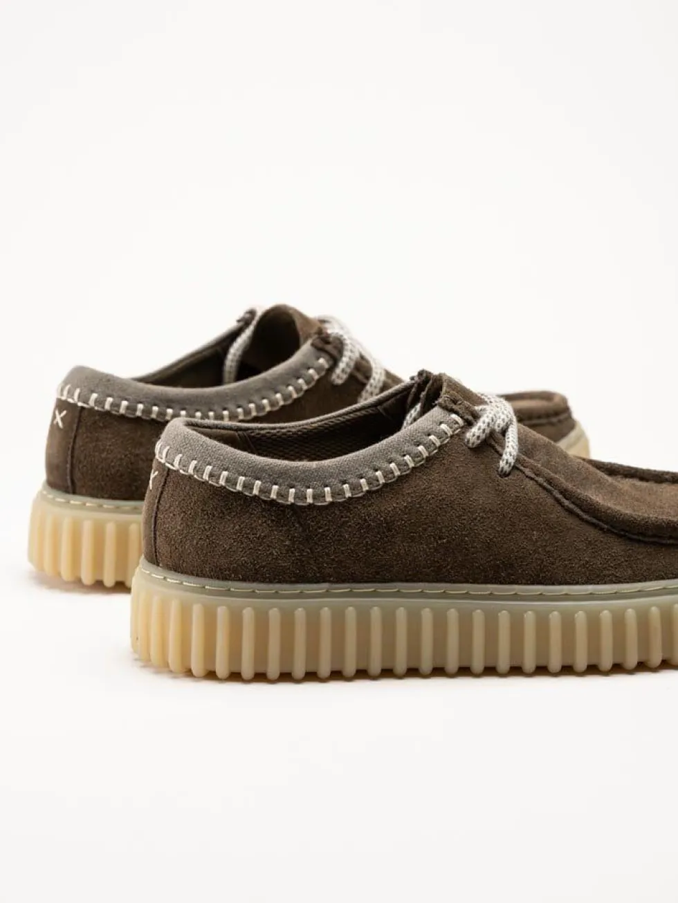 Clarks - Torhill Lo G - Grön bruna snörskor i mocka