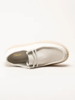 Clarks - Torhill Lo G - Vita skor i mjukt skinn