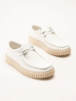 Clarks - Torhill Lo G - Vita skor i mjukt skinn
