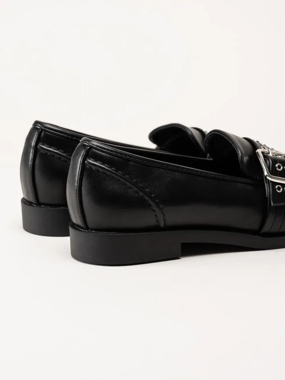 Duffy - Fulgatore Otto - Svarta loafer med dekornitar
