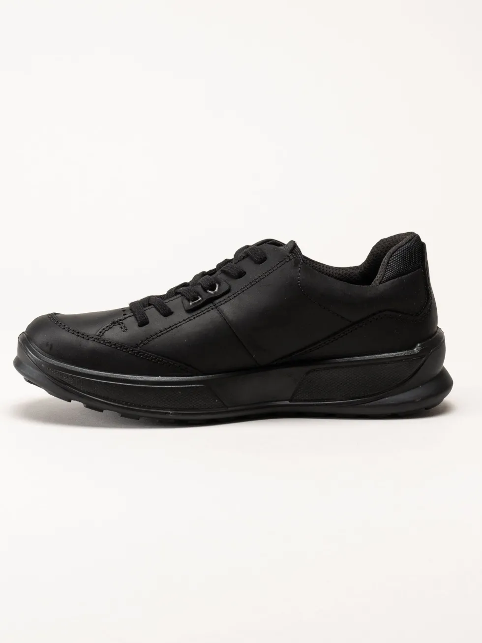 Ecco - Byway 2.0 Shoe WP - Svarta promenadskor i oljat skinn