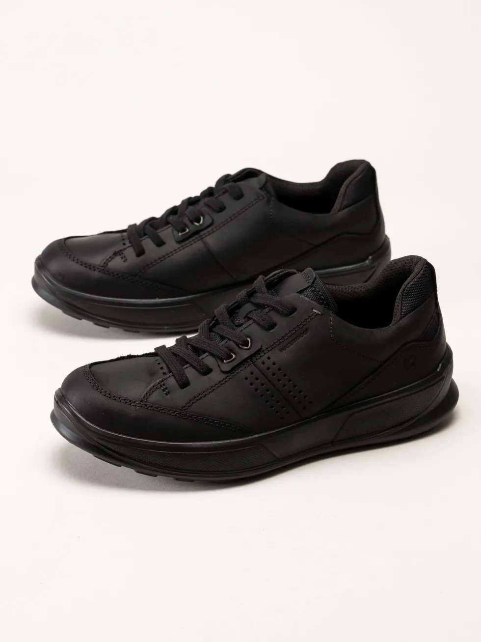 Ecco - Byway 2.0 Shoe WP - Svarta promenadskor i oljat skinn