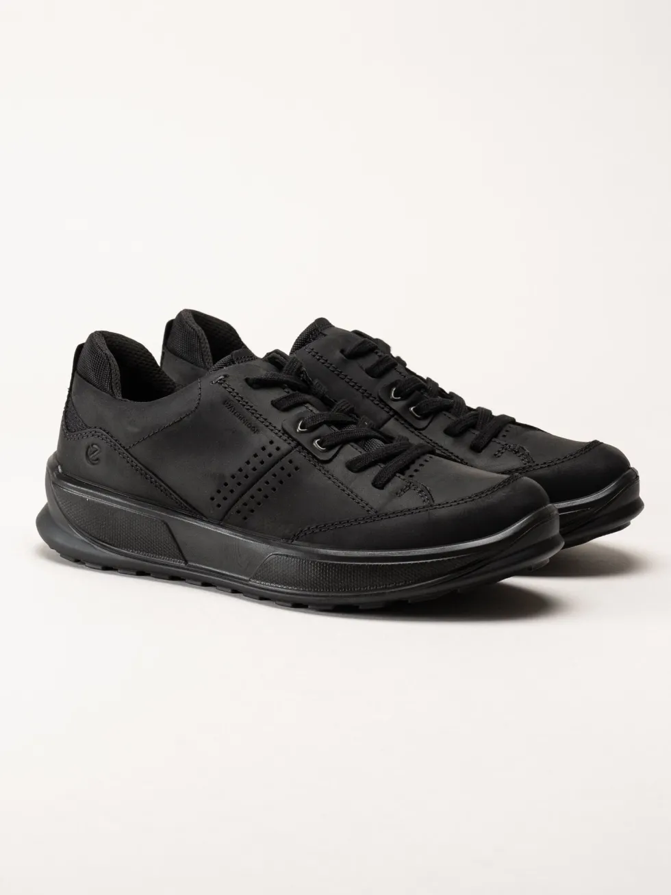 Ecco - Byway 2.0 Shoe WP - Svarta promenadskor i oljat skinn