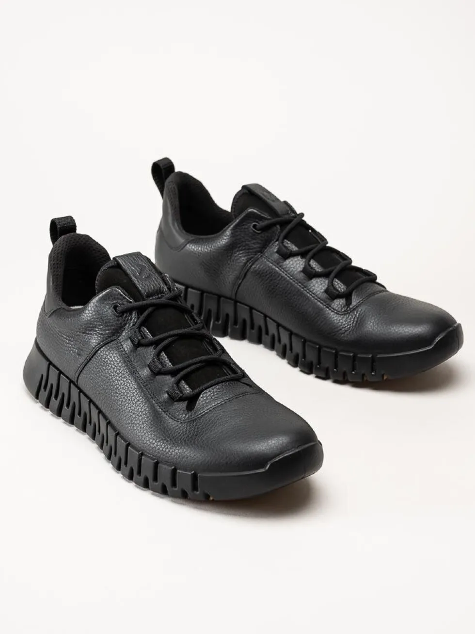 Ecco - Gruuv Sneaker Lea GTX - Svarta skinnsneakers med Gore-Tex