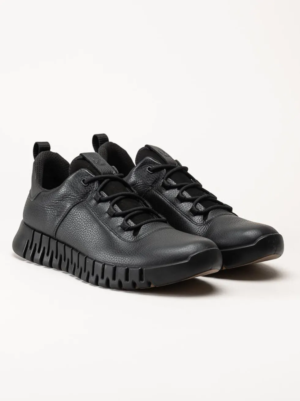Ecco - Gruuv Sneaker Lea GTX - Svarta skinnsneakers med Gore-Tex