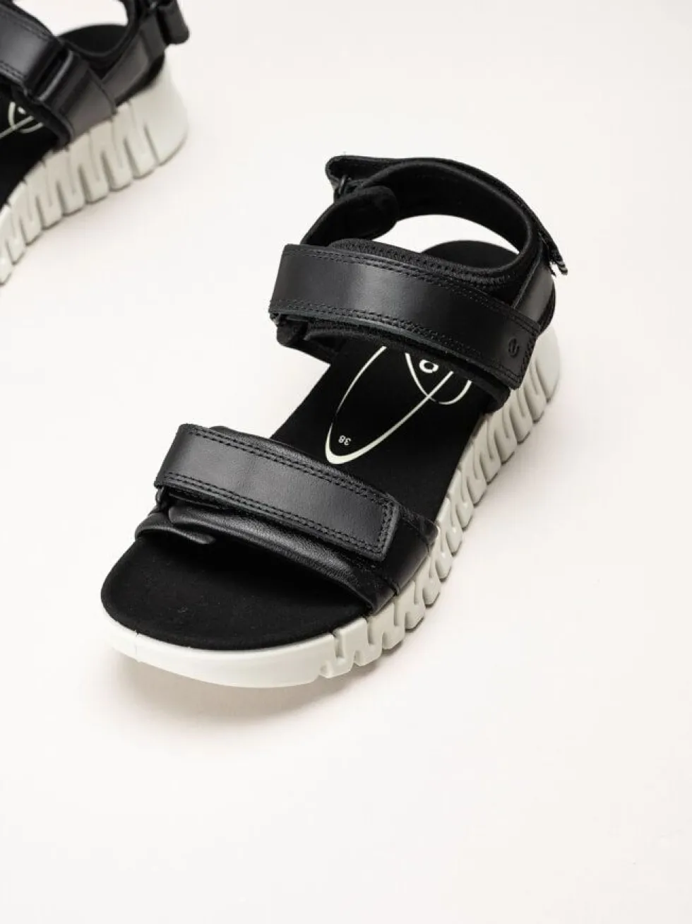 Ecco - Gruuv Sol Sandal - Svarta sportiga sandaler