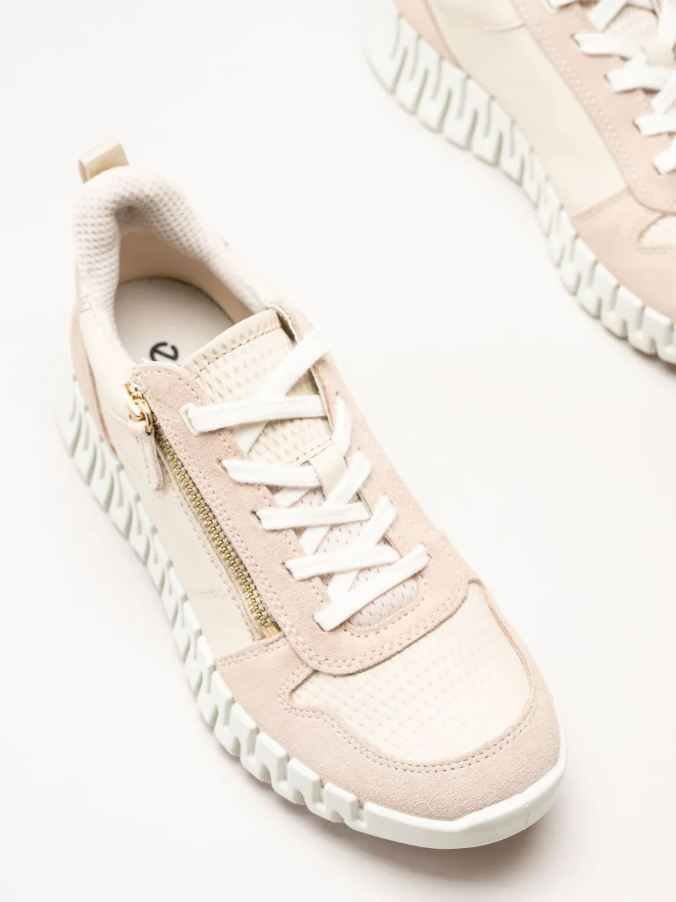 Ecco - Gruuv W Side Zip Lace - Ljusrosa sneakers i nubuck