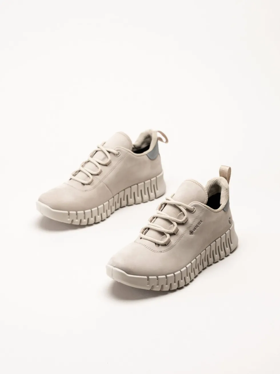 Ecco - Gruuv W Sneaker Lea GTX - Beige sneakers i nubuck