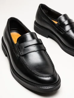 Ecco - Metropole London - Svarta loafers i skinn