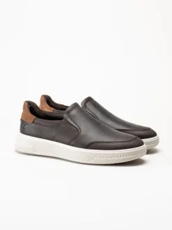 Ecco - Move - Mörkbruna slip on skor i oljat skinn