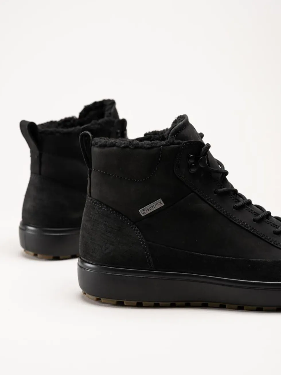 Ecco - Soft 7 Tred Mens GTX - Svarta fodrade kängor med Gore-Tex