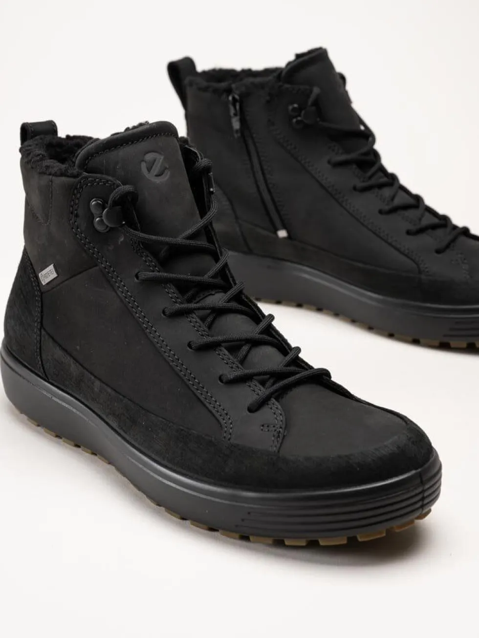 Ecco - Soft 7 Tred Mens GTX - Svarta fodrade kängor med Gore-Tex
