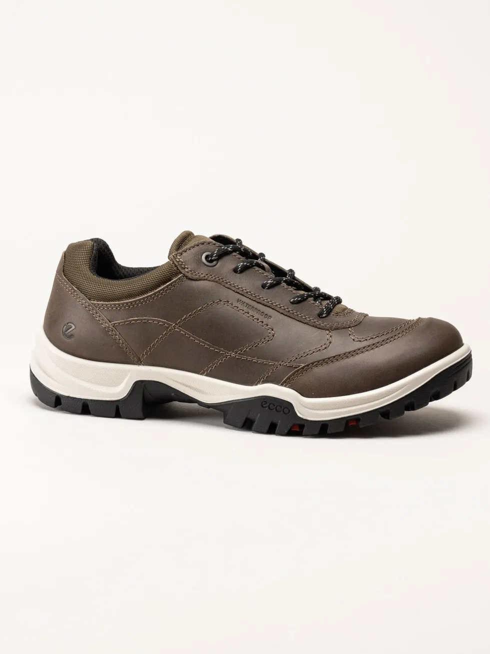 Ecco - Xpedition WP - Bruna promenadskor i oljad nubuck