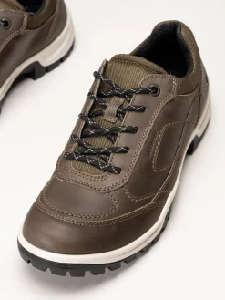 Ecco - Xpedition WP - Bruna promenadskor i oljad nubuck