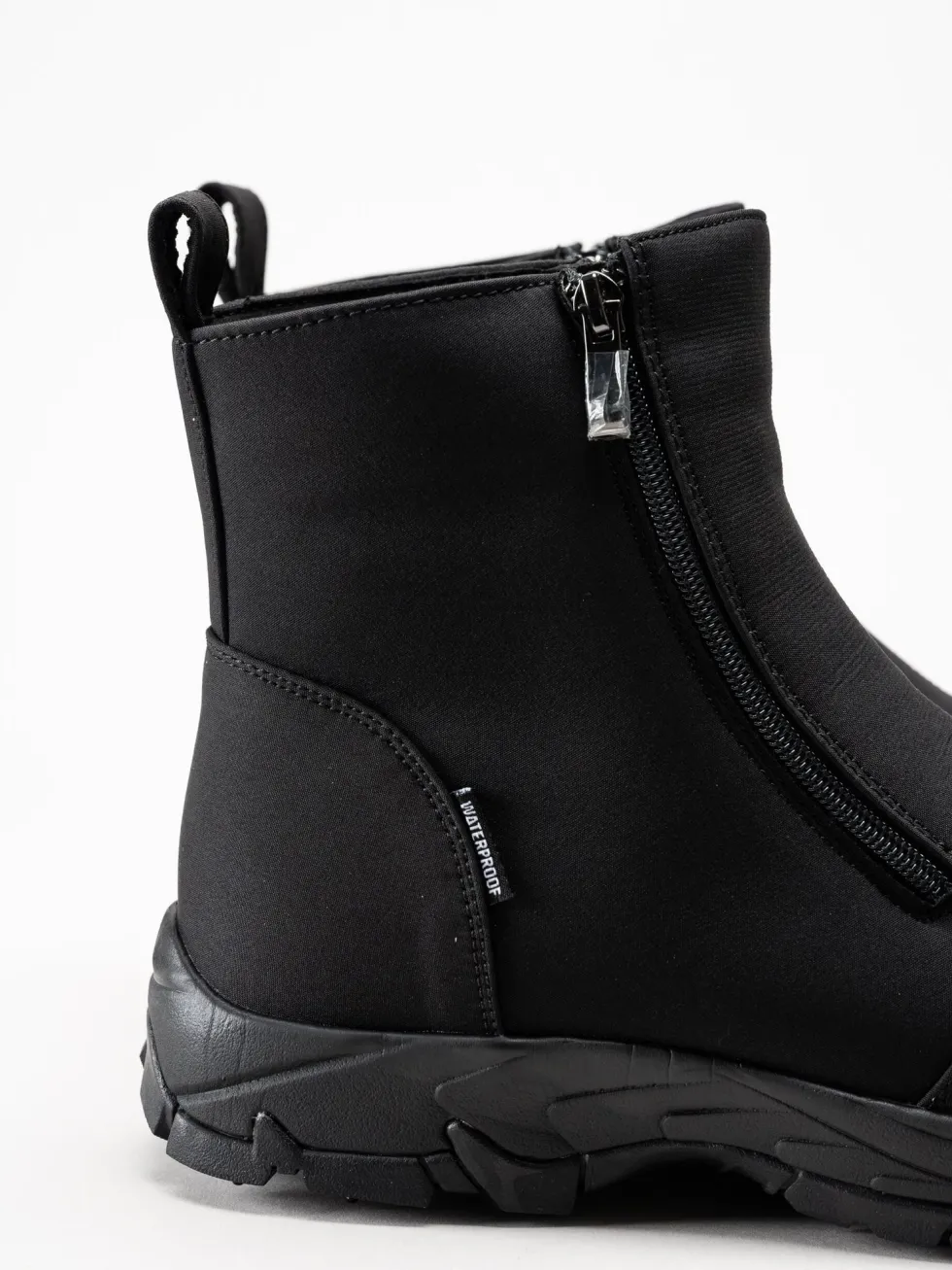 Eskimo - Drayton M Studs - Svarta fodrade boots med dubbar