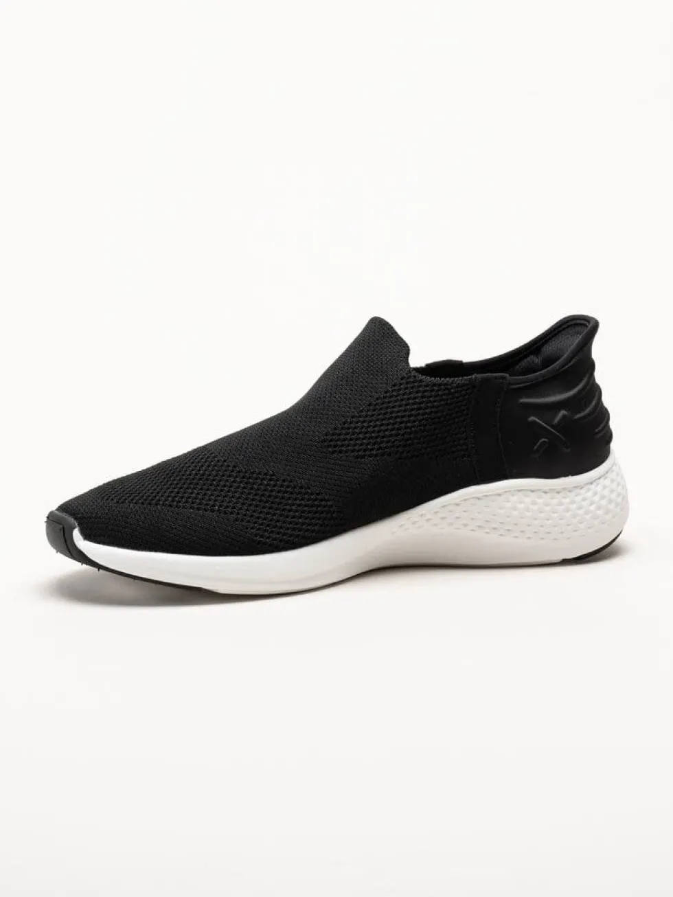 Exani - Ease M - Svarta slip on skor i textil