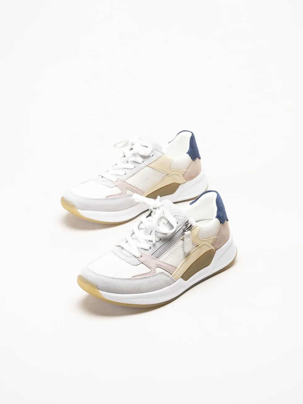 Gabor - Beige sneakers i skinn och mocka