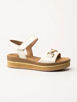 Gabor - Off white platåsandaletter i skinn