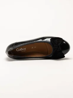 Gabor - Svarta ballerinaskor i lackskinn
