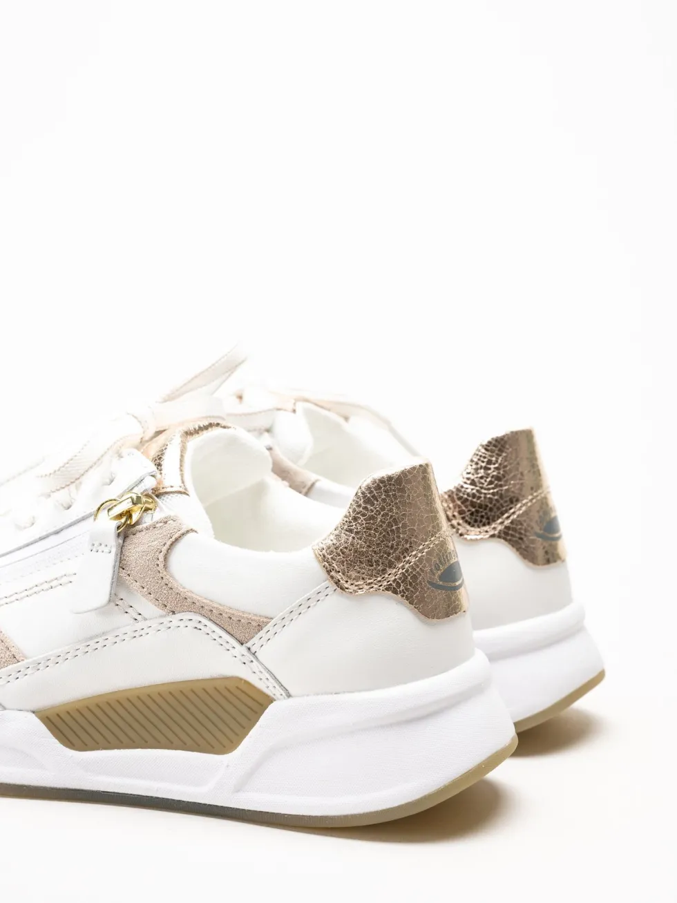 Gabor - Vita sneakers i skinn och mocka
