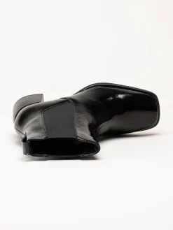 Gant Footwear - Gwenety - Svarta boots i lackskinn