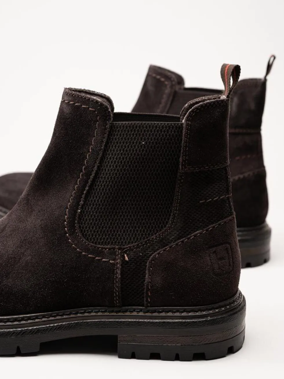 Harry Hern - Kim - Mörkbruna chelsea boots i mocka