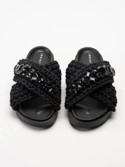 Inuikii - Woven Stones - Svarta slip in sandaler i virkad textil