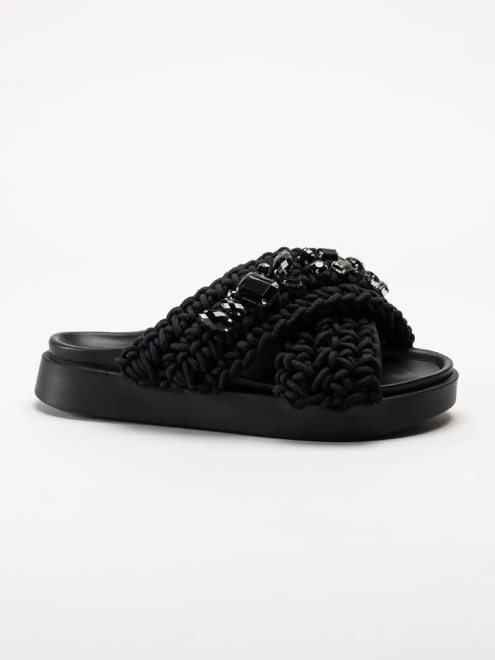 Inuikii - Woven Stones - Svarta slip in sandaler i virkad textil
