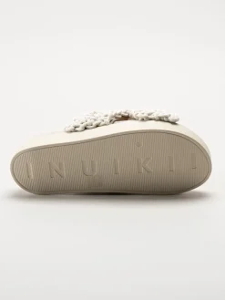 Inuikii - Woven - Vita slip in sandaler i virkad textil