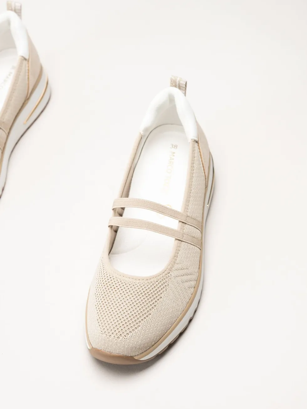Marco Tozzi - Beige ballerinaskor i mesh