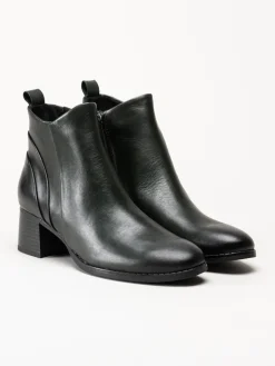 Marco Tozzi - Mörkgröna boots i skinn