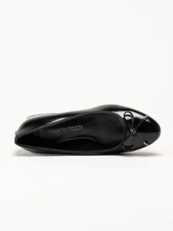 Marco Tozzi - Svarta ballerina pumps i lack