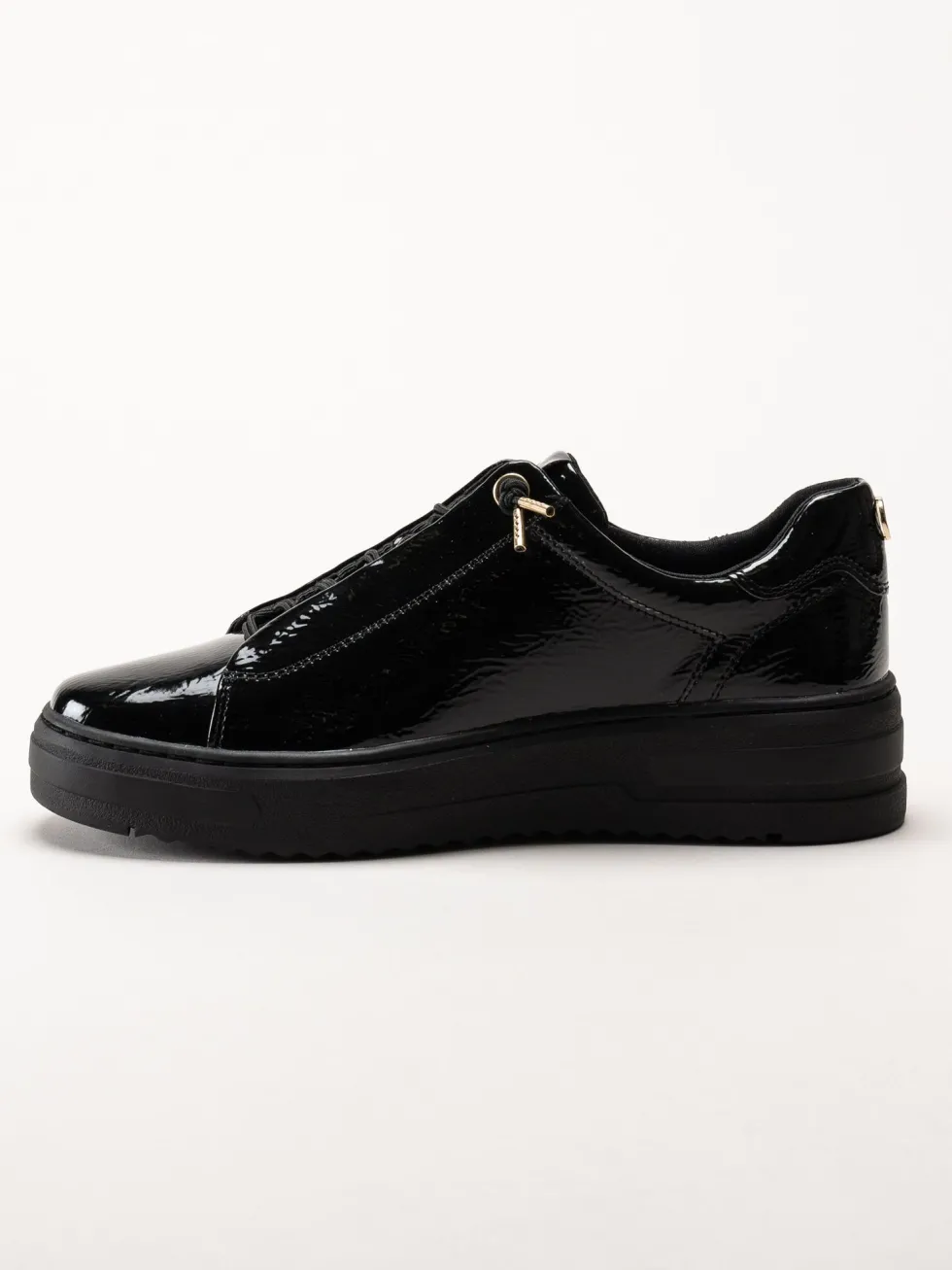 Marco Tozzi - Svarta sneakers i syntetlack med gulddetaljer