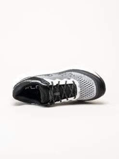 Merrell - Nova 4 - Svartvita sneakers i mesh