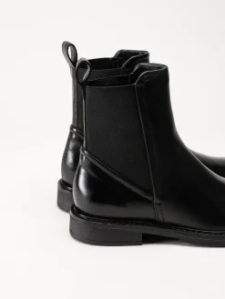 Mjus - Fabia - Svarta chelsea boots i skinn