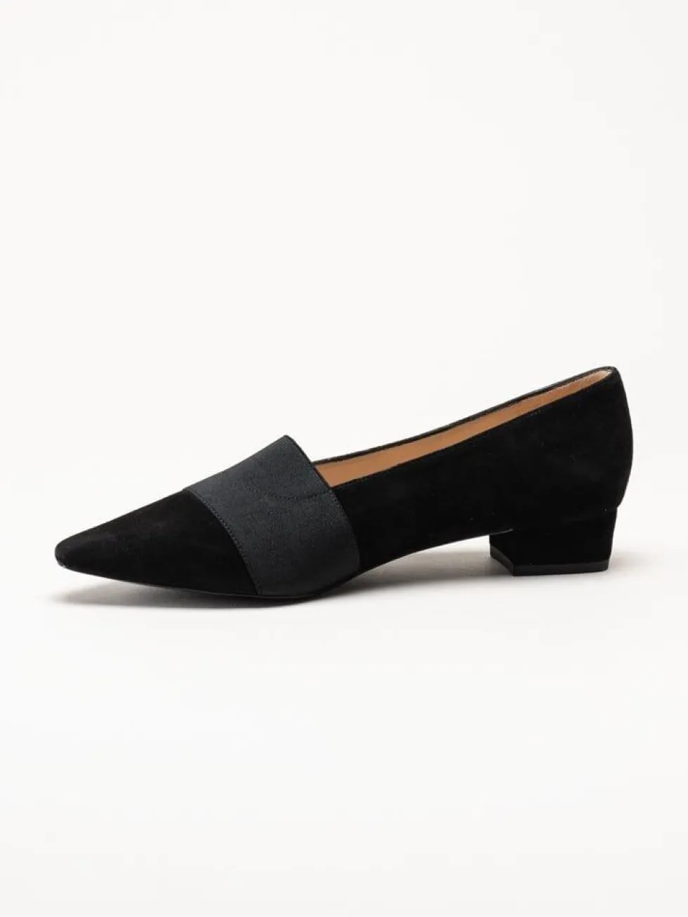 Peter Kaiser - Svarta pumps i mocka