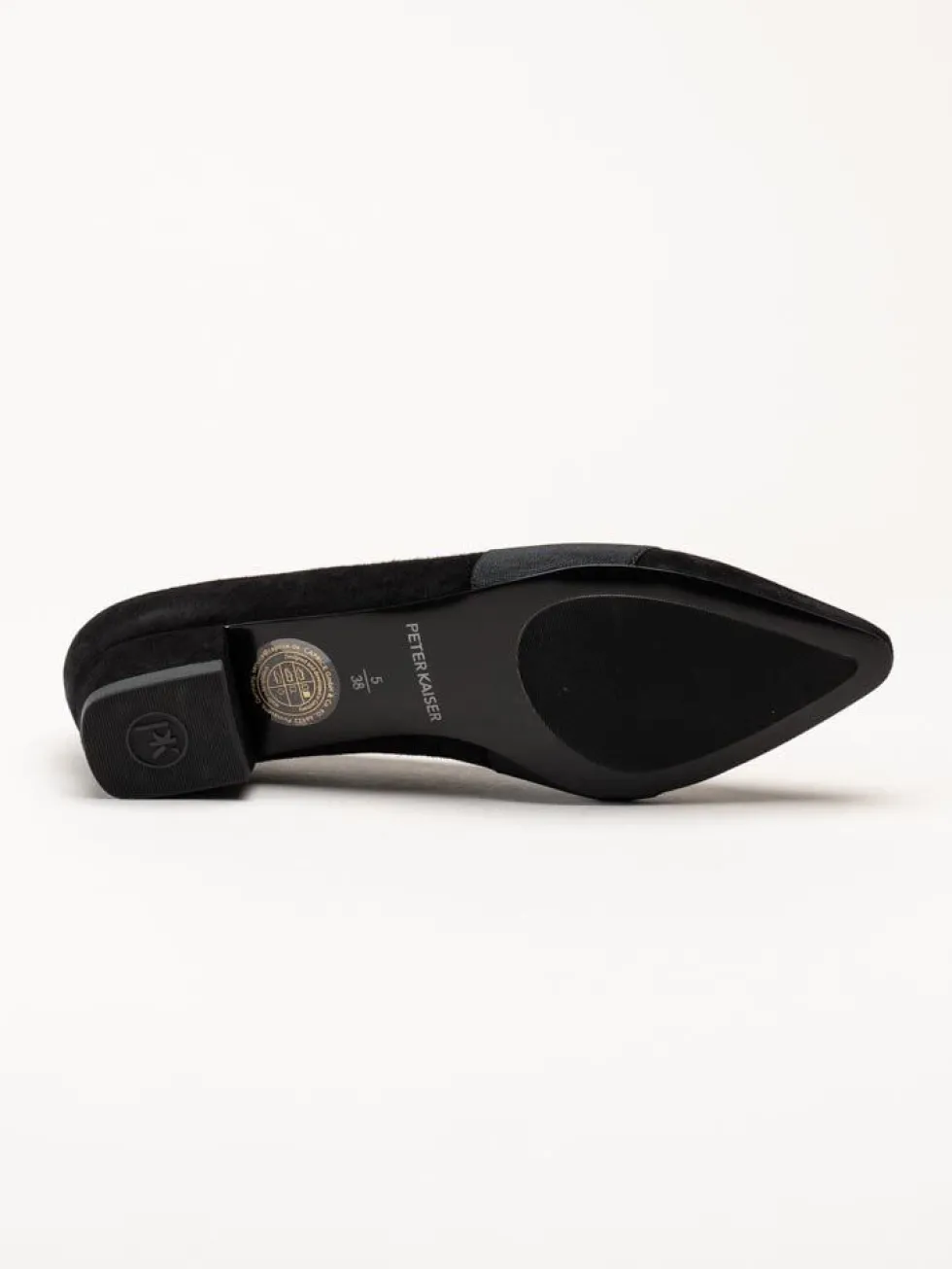 Peter Kaiser - Svarta pumps i mocka