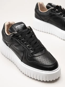 Philip Hog - Nina - Svarta platåsneakers i skinn